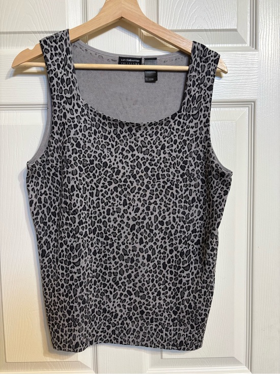 Liz Claiborne Tops - Liz Claiborne Gray and Black Leopard Print Tank Top